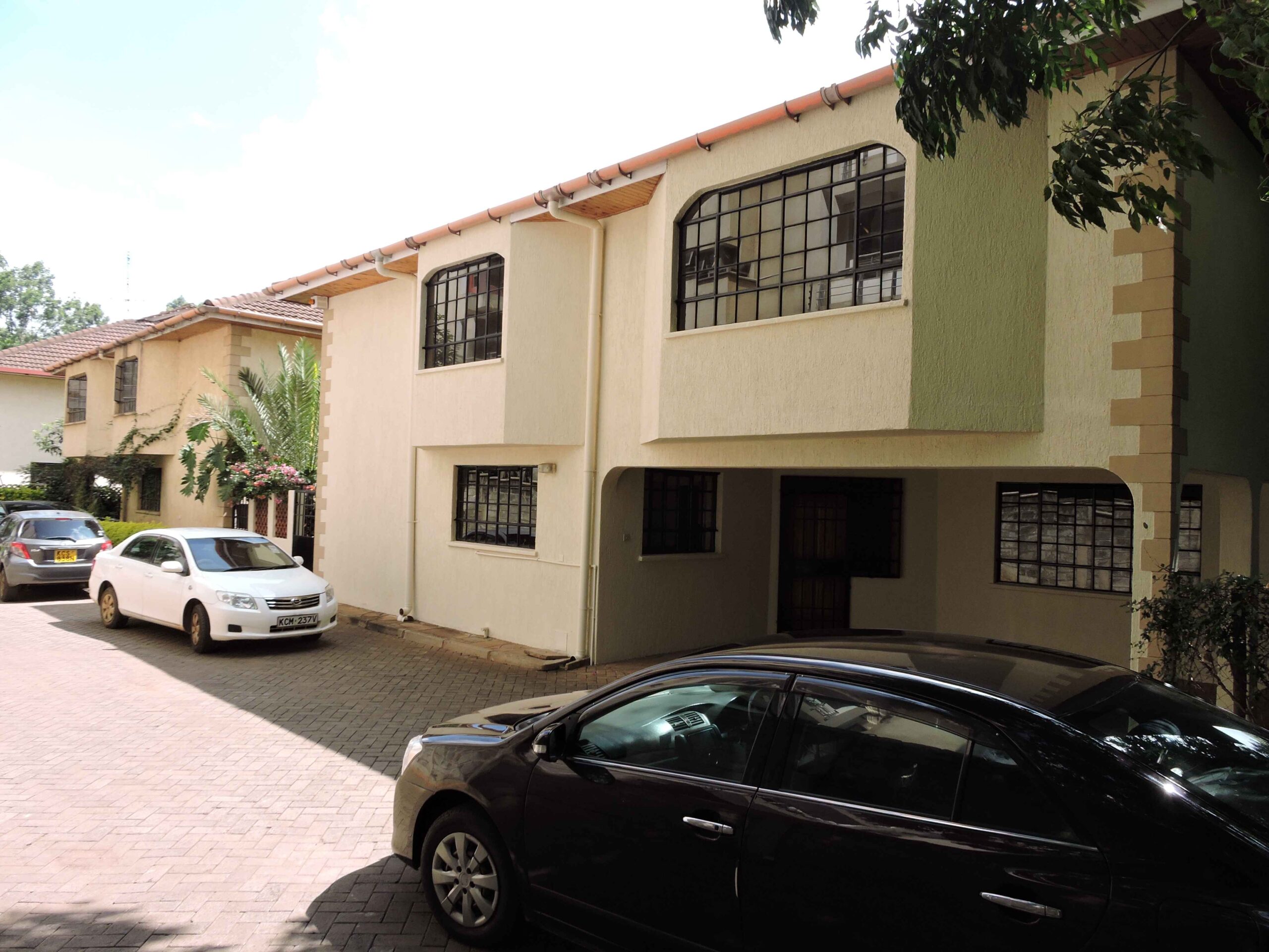 Magnificent 5 Bedroom Townhouse On Donyo Sabuk Avenue For Sale